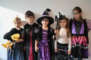 Elterenabend und Halloween